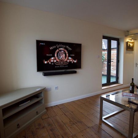 Spacious Apartment With Roof Terrace, Near The Waterfront, Ipswich Esterno foto