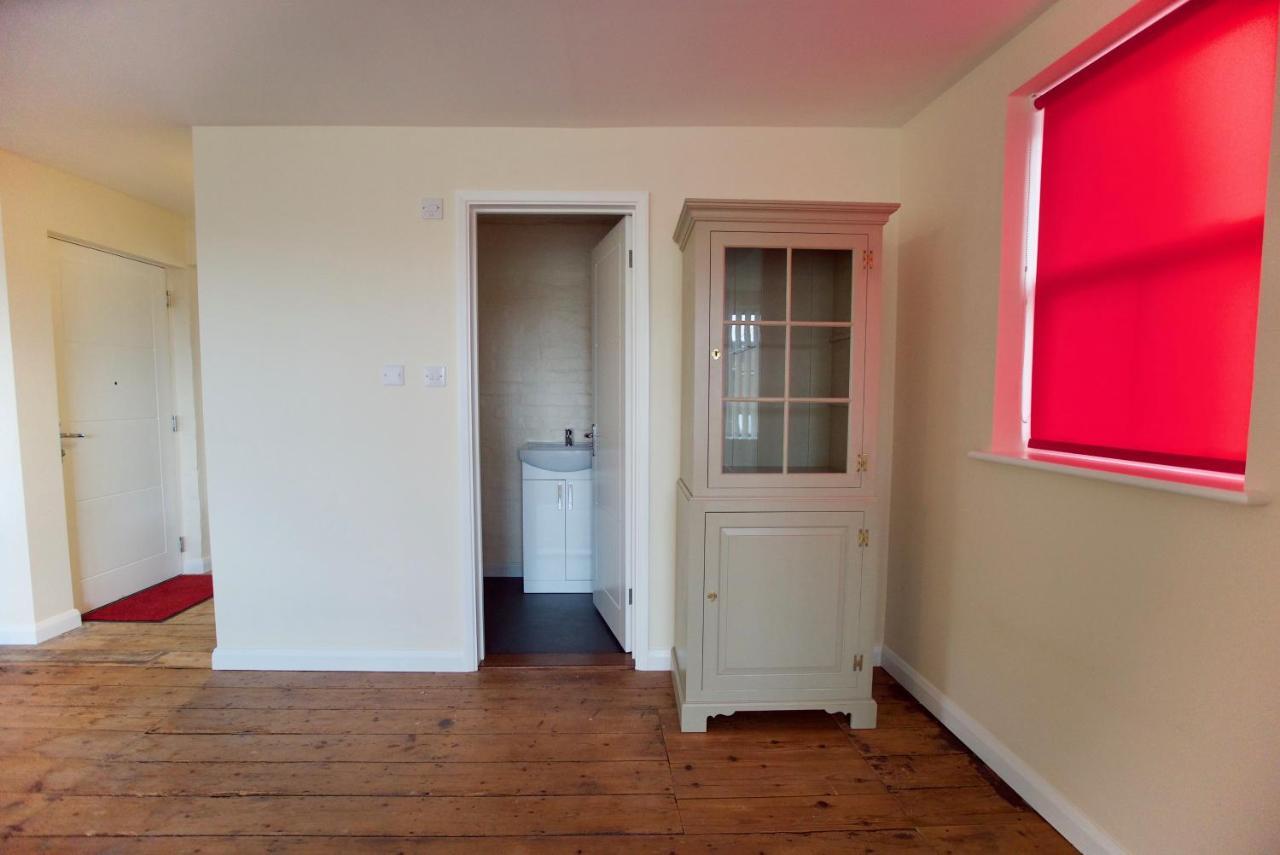 Spacious Apartment With Roof Terrace, Near The Waterfront, Ipswich Esterno foto