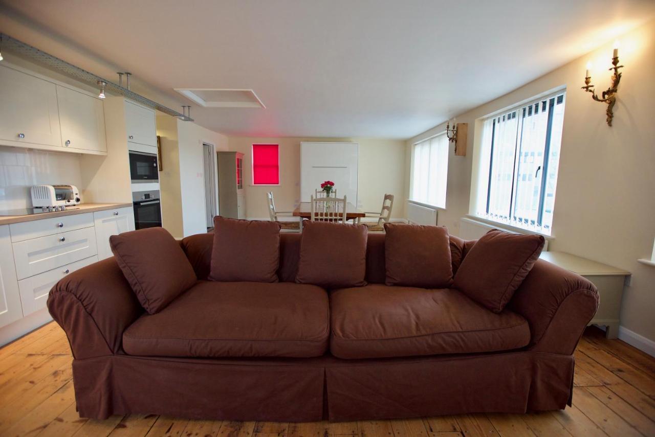 Spacious Apartment With Roof Terrace, Near The Waterfront, Ipswich Esterno foto