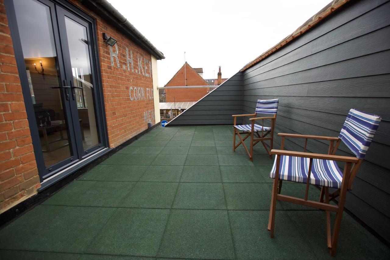 Spacious Apartment With Roof Terrace, Near The Waterfront, Ipswich Esterno foto