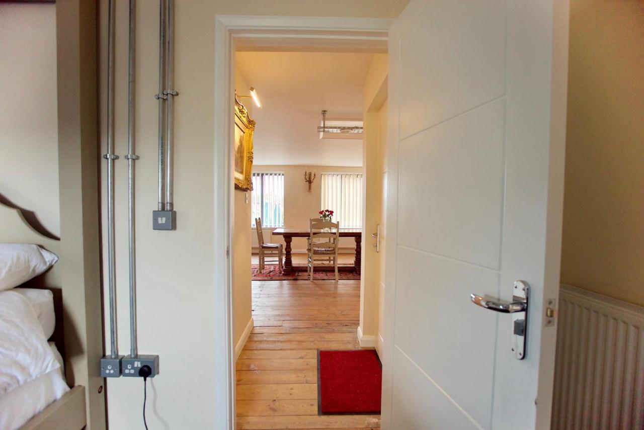 Spacious Apartment With Roof Terrace, Near The Waterfront, Ipswich Esterno foto
