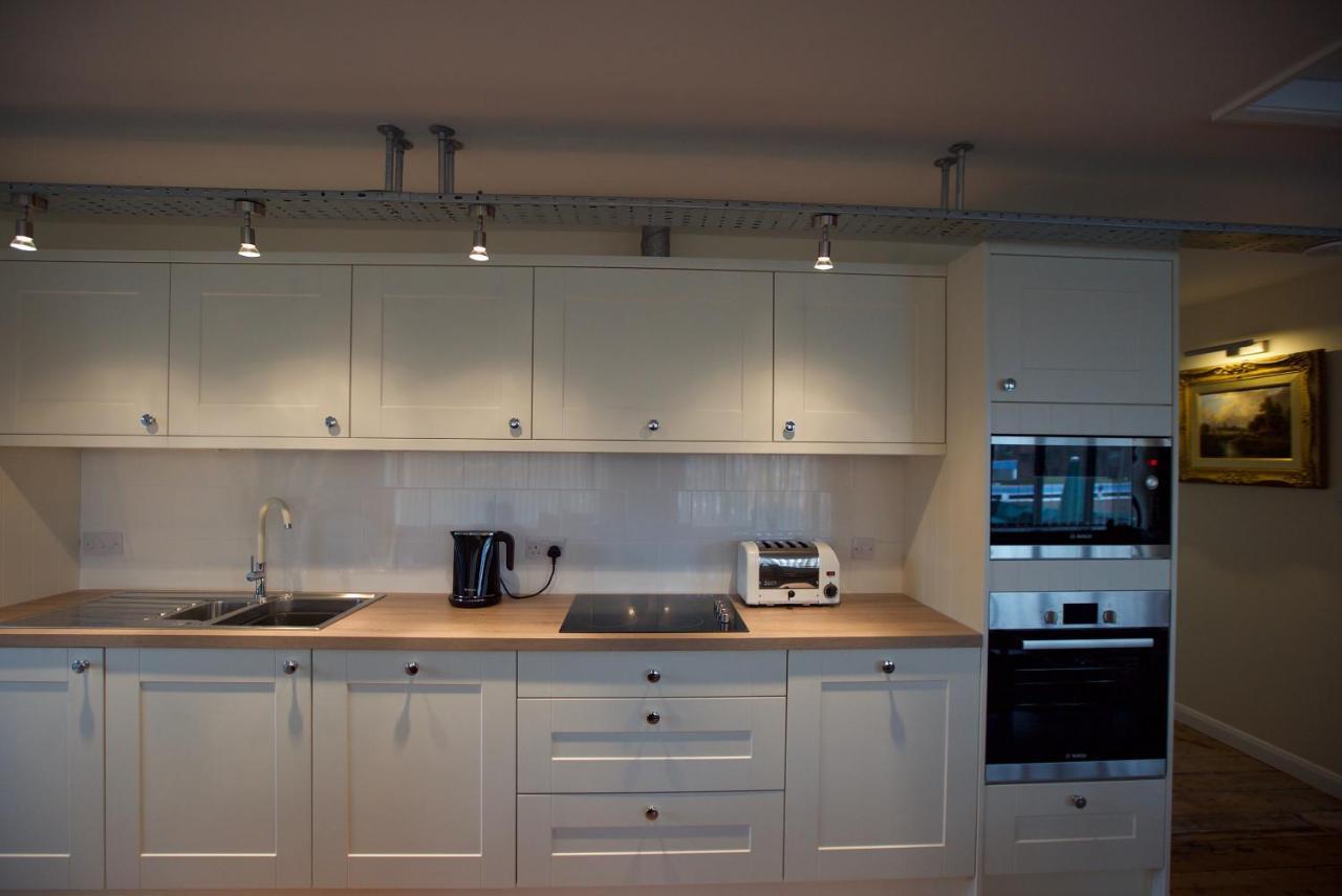 Spacious Apartment With Roof Terrace, Near The Waterfront, Ipswich Esterno foto